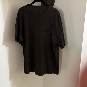 Gray Lululemon pocket tee